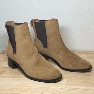 J.Crew sueded Chelsea boots in a tan or coffee brown color. Sz.8
